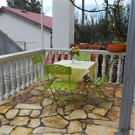 Aj * Kruševo