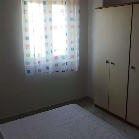 Aj * Kruševo